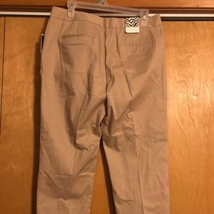 Woman’s Ankle length dress pants